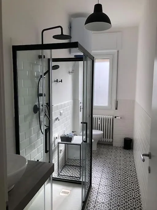 Milan New Apartment In Lively Central Area