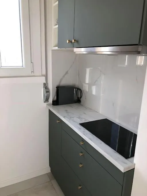Milan New Apartment In Lively Central Area